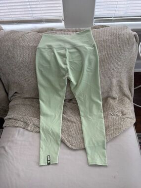 DAILY DRILLS ! Mint Green Leggings